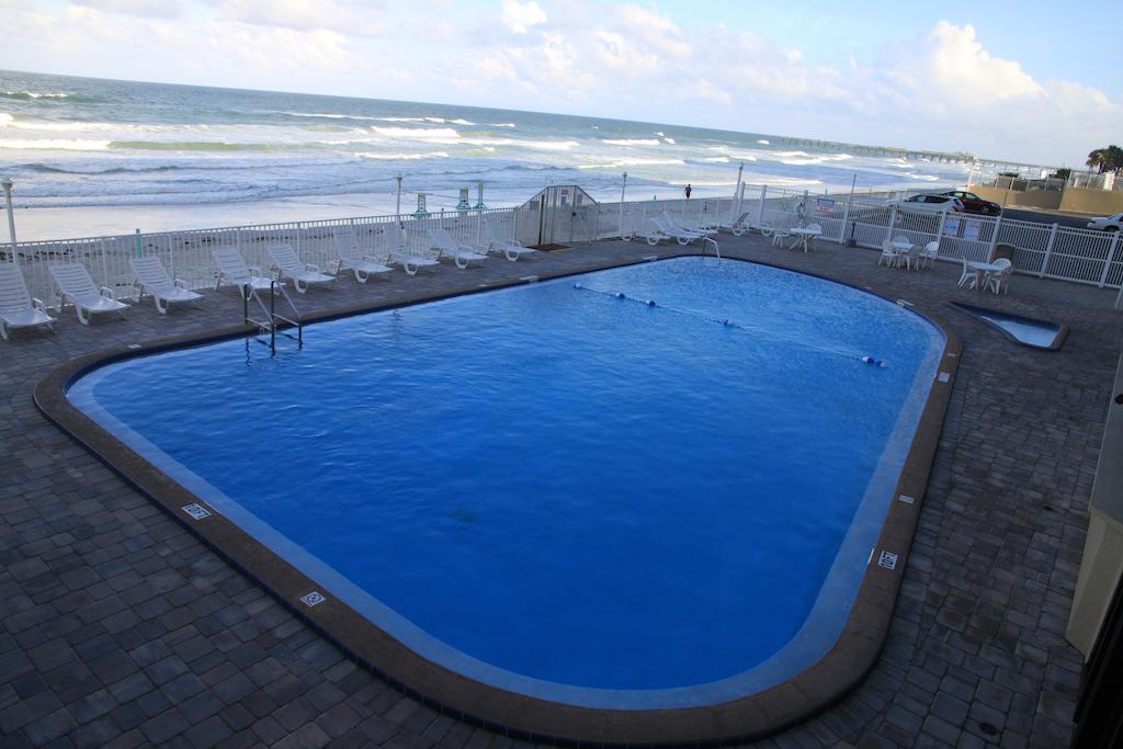 Oceanside Studio Aparthotel Daytona Beach Shores Exterior photo